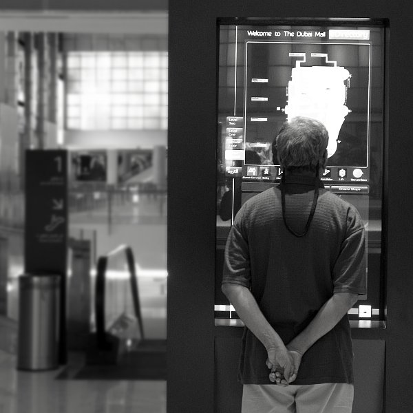 Digitised location map kiosk at a mall